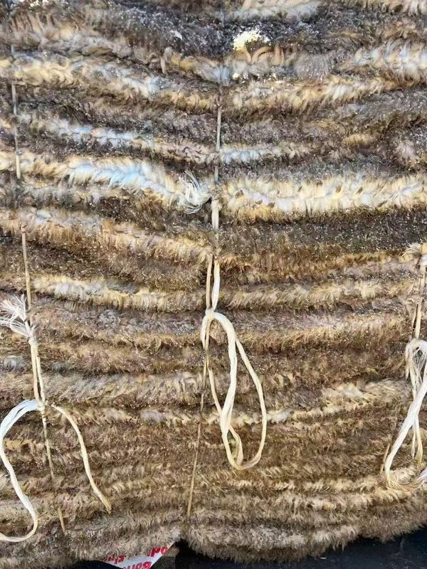 1/4 to 1/2 Merino sheepskin
